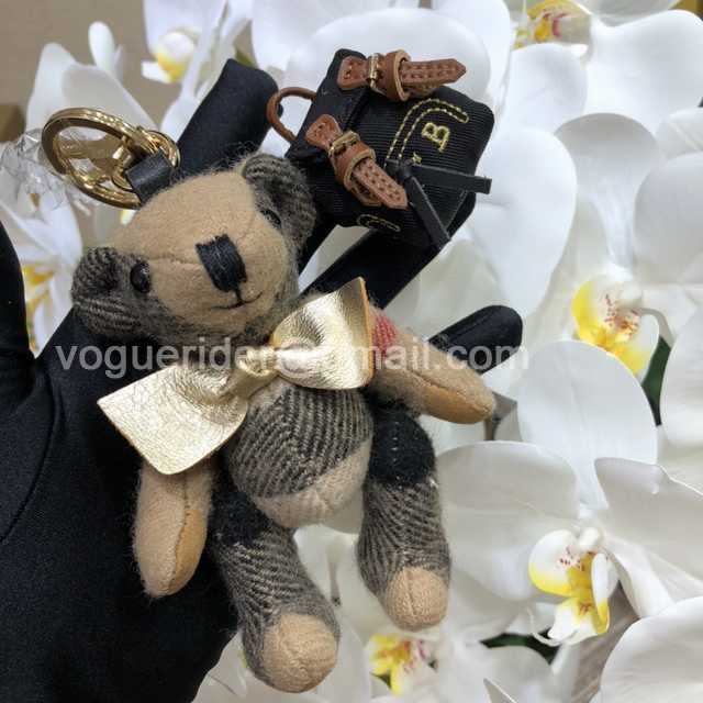KC10019 Bear KC10019 Bear