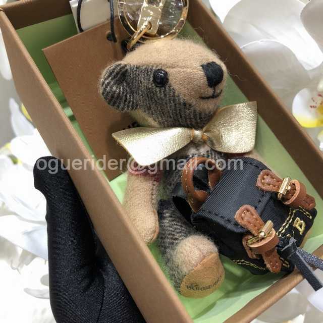 KC10019 Bear KC10019 Bear