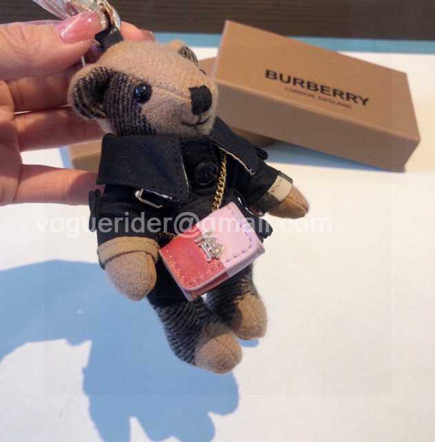 KC10021 Bear