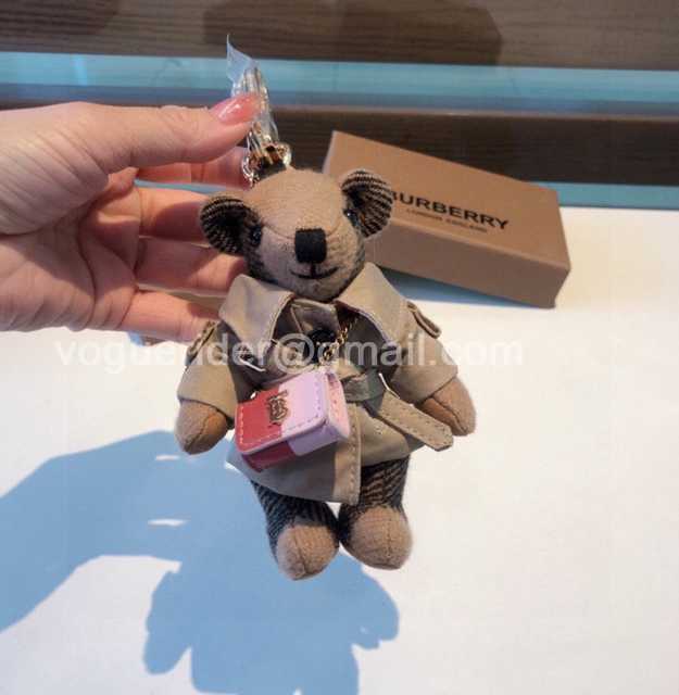 KC10021 Bear