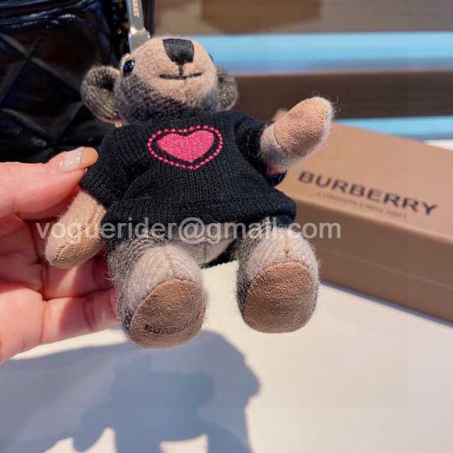 KC10022 Bear KC10022 Bear
