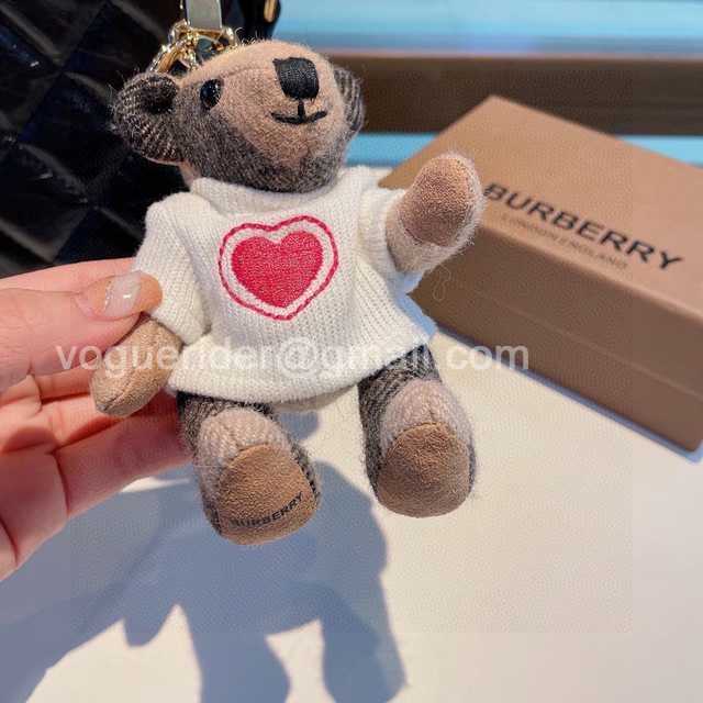KC10022 Bear KC10022 Bear