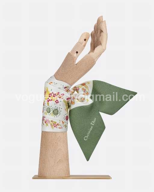 SS10071 Dior SS10071 Dior