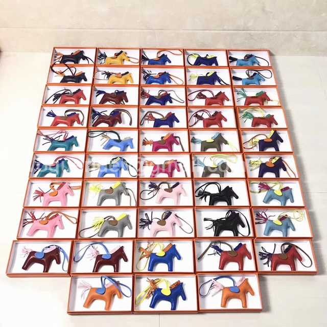 KC10048 Hermes Lambskin Pendant KC10048 Hermes Lambskin Pendant