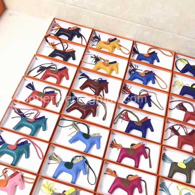 KC10048 Hermes Lambskin Pendant KC10048 Hermes Lambskin Pendant