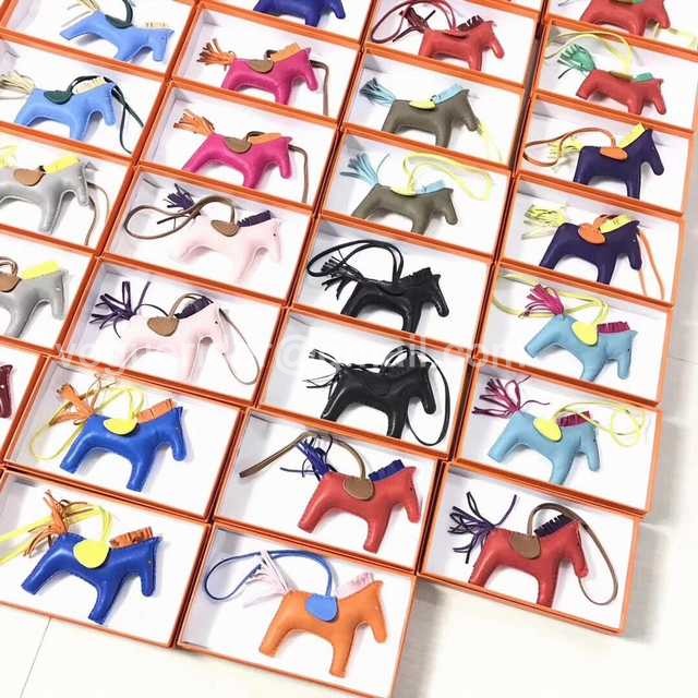 KC10048 Hermes Lambskin Pendant KC10048 Hermes Lambskin Pendant