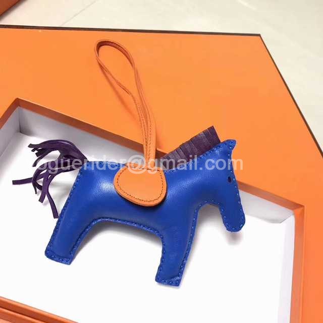 KC10048 Hermes Lambskin Pendant KC10048 Hermes Lambskin Pendant