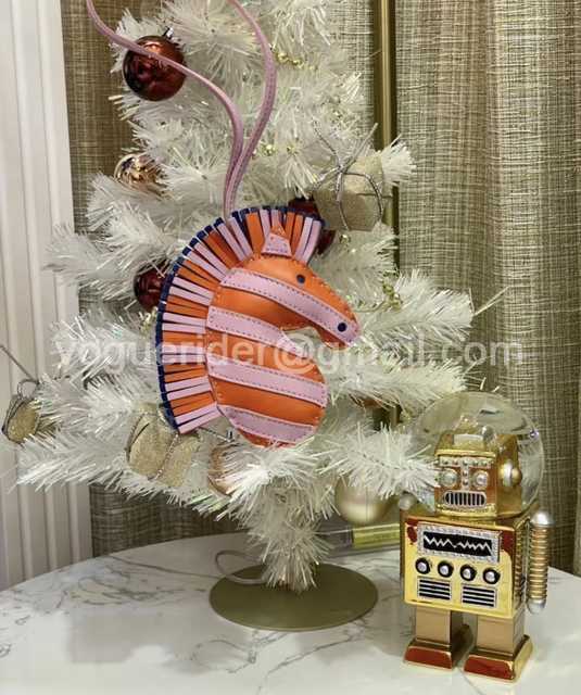 KC10050 Hermes Lambskin Pendant KC10050 Hermes Lambskin Pendant