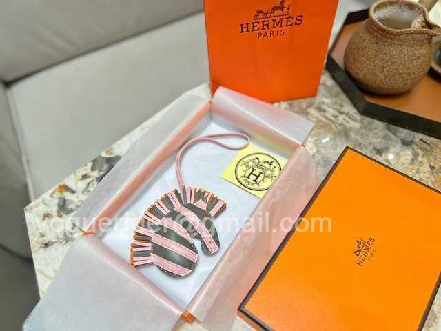 KC10050 Hermes Lambskin Pendant KC10050 Hermes Lambskin Pendant
