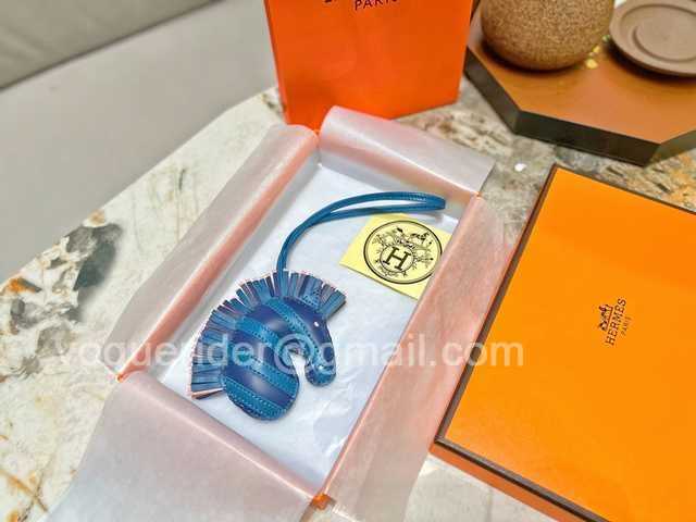 KC10050 Hermes Lambskin Pendant KC10050 Hermes Lambskin Pendant