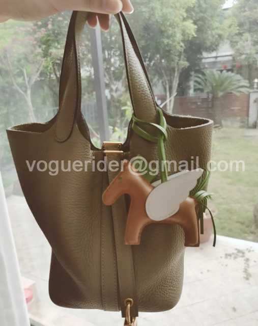 KC10051 Hermes Lambskin Pendant KC10051 Hermes Lambskin Pendant