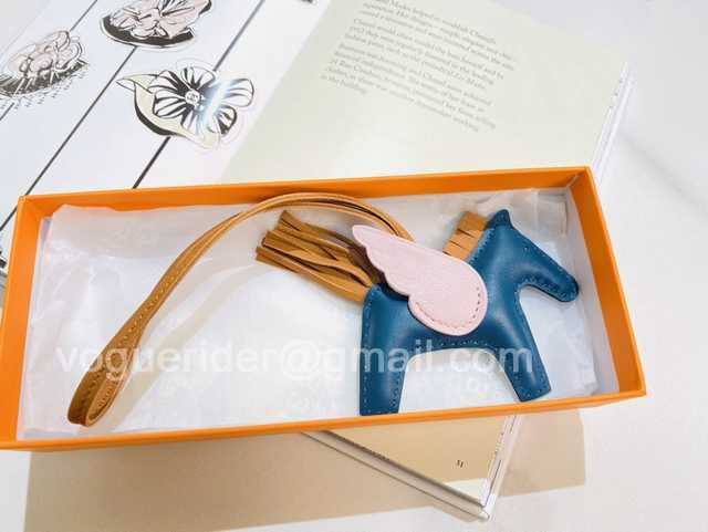 KC10051 Hermes Lambskin Pendant KC10051 Hermes Lambskin Pendant