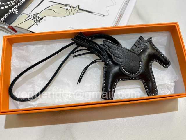 KC10051 Hermes Lambskin Pendant KC10051 Hermes Lambskin Pendant