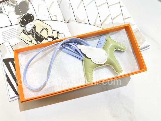 KC10051 Hermes Lambskin Pendant KC10051 Hermes Lambskin Pendant