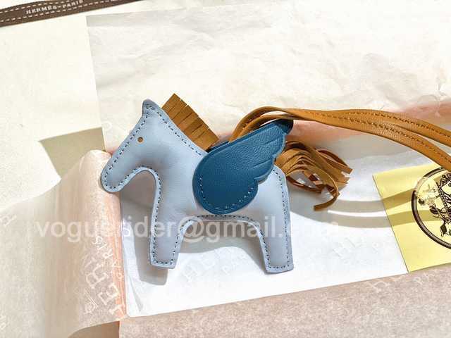 KC10051 Hermes Lambskin Pendant KC10051 Hermes Lambskin Pendant