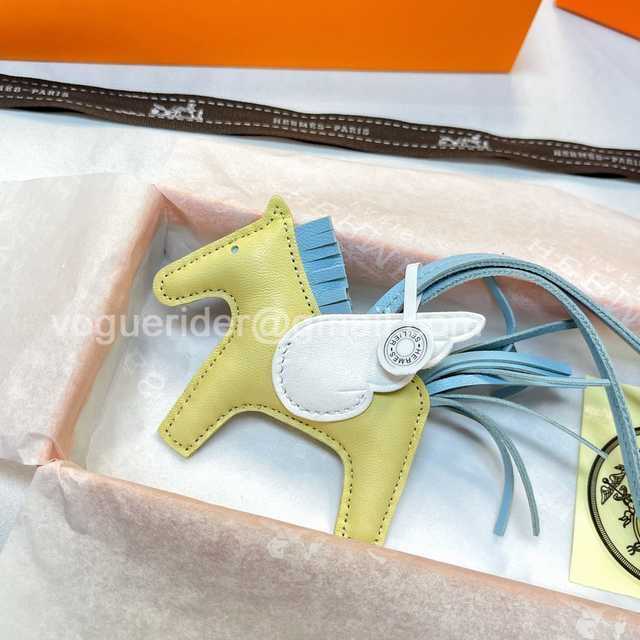 KC10051 Hermes Lambskin Pendant KC10051 Hermes Lambskin Pendant