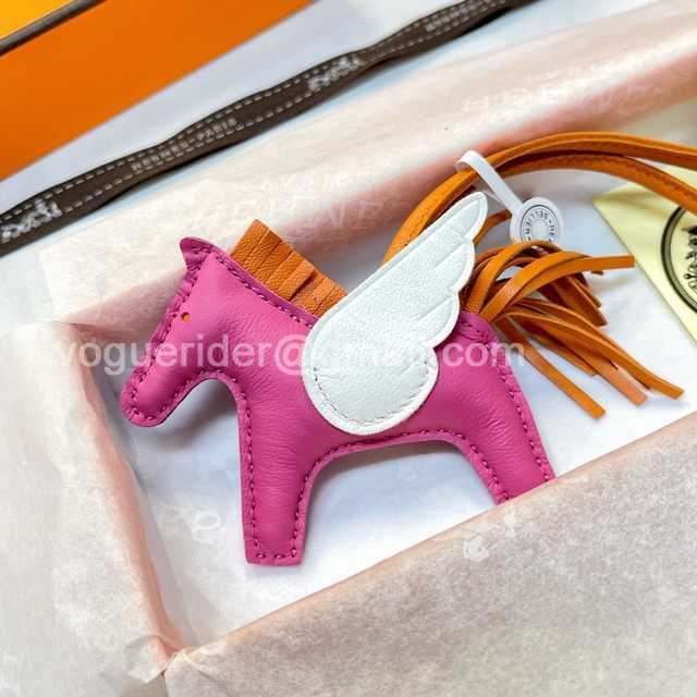 KC10051 Hermes Lambskin Pendant KC10051 Hermes Lambskin Pendant