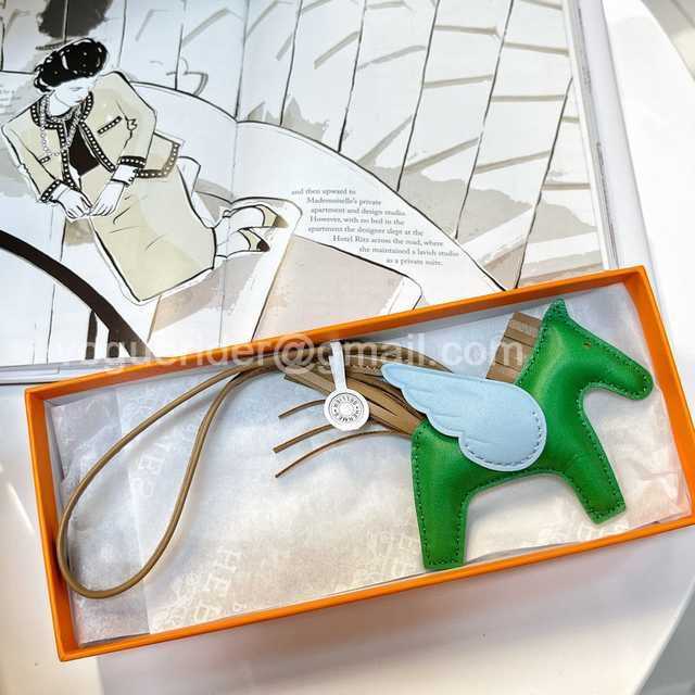 KC10051 Hermes Lambskin Pendant KC10051 Hermes Lambskin Pendant