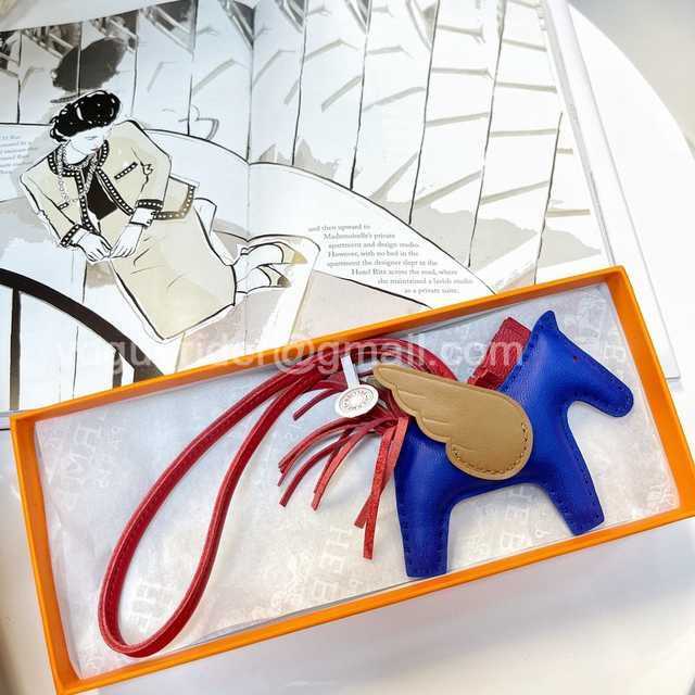 KC10051 Hermes Lambskin Pendant KC10051 Hermes Lambskin Pendant