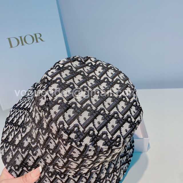 CA10013 Dior