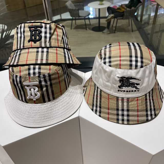 CA10037 Burberry