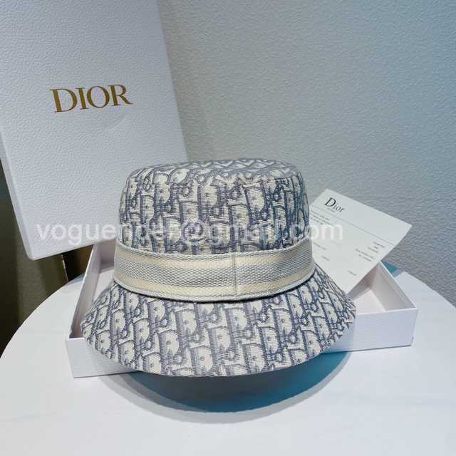 CA10042 Dior