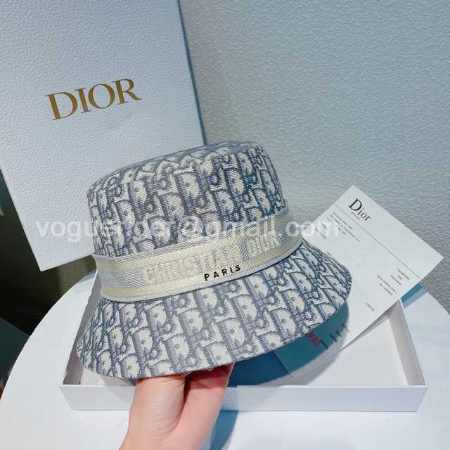 CA10042 Dior
