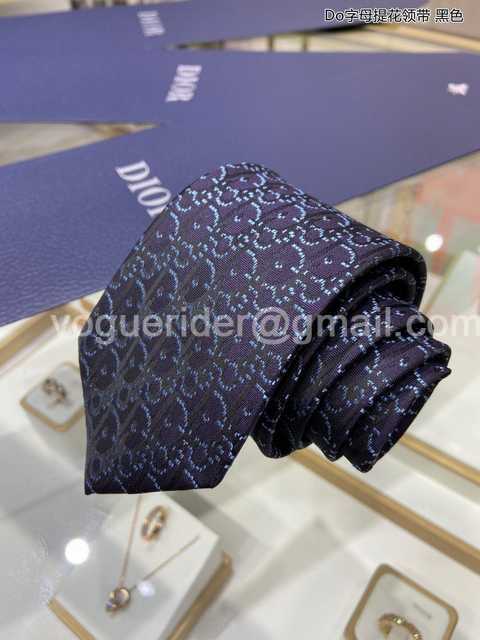 TE10008 Dior
