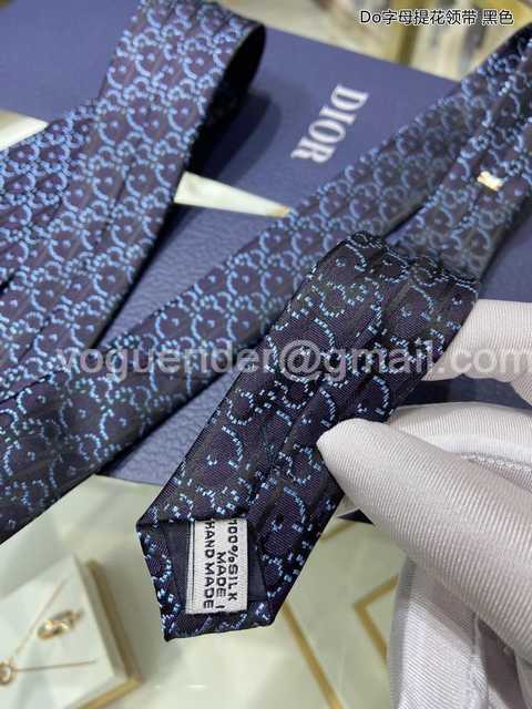 TE10008 Dior