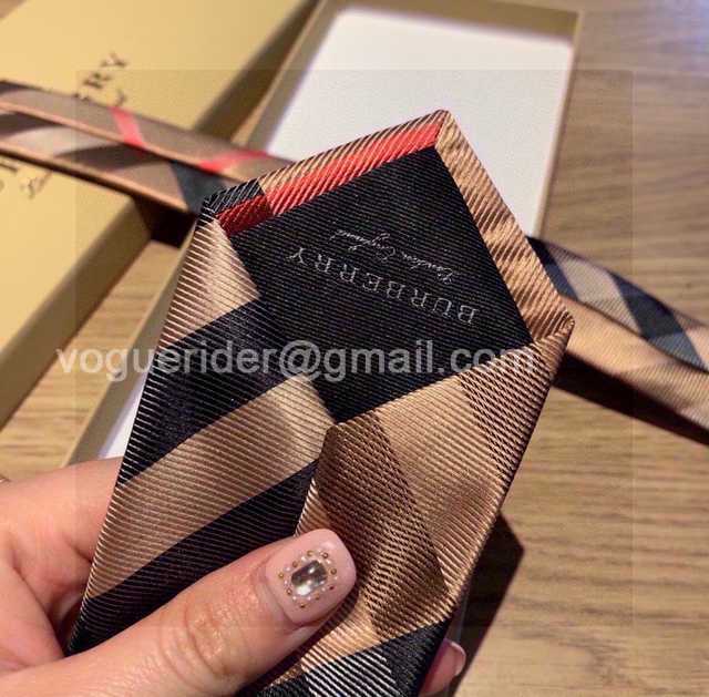 TE10014 Burberry TE10014 Burberry