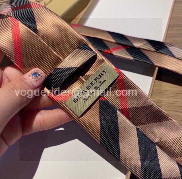 TE10014 Burberry TE10014 Burberry