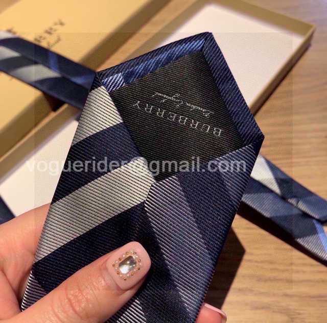 TE10014 Burberry TE10014 Burberry
