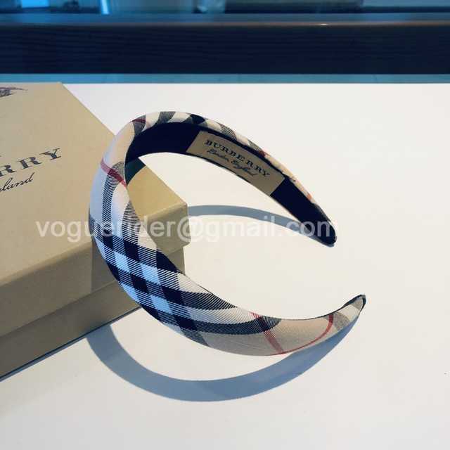 HH10033 Burberry