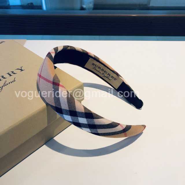 HH10033 Burberry