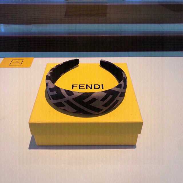 HH10035 Fendi