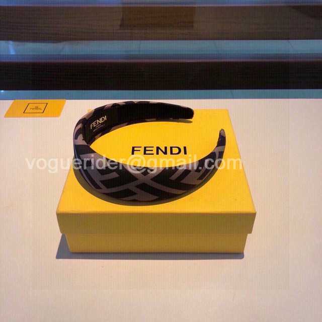 HH10035 Fendi HH10035 Fendi