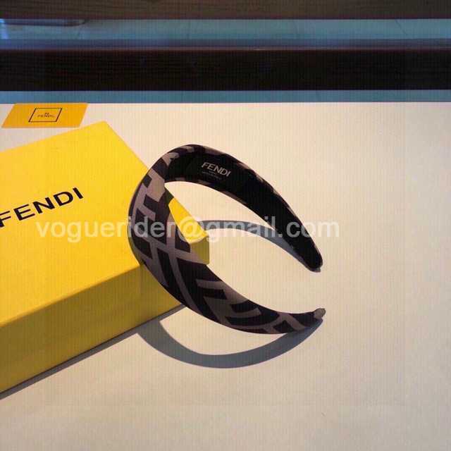 HH10035 Fendi HH10035 Fendi