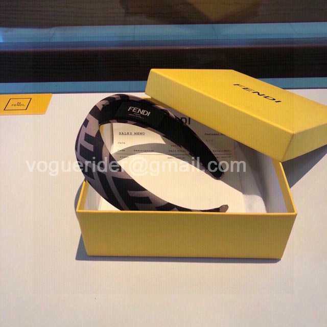 HH10035 Fendi HH10035 Fendi