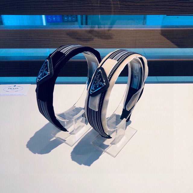 HH10044 Prada