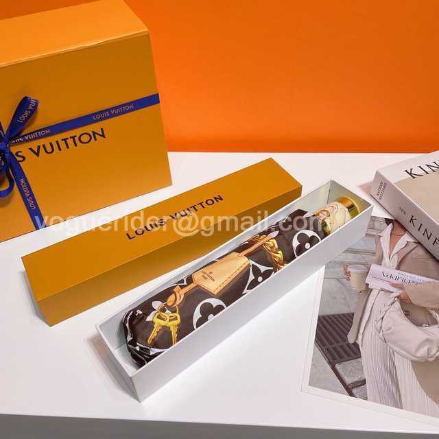 UM10023 LV UM10023 LV