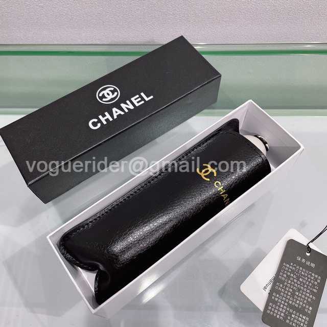 UM10033 Chanel