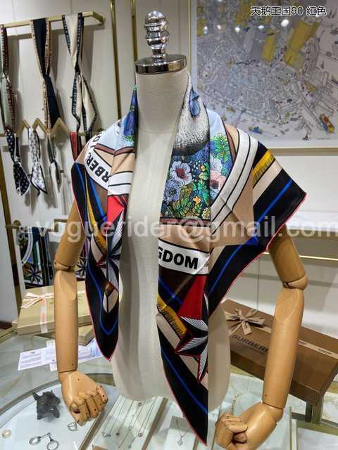 AR10004 Burberry