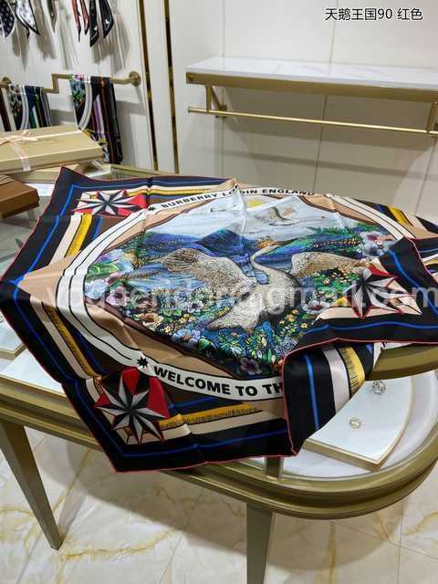 AR10004 Burberry