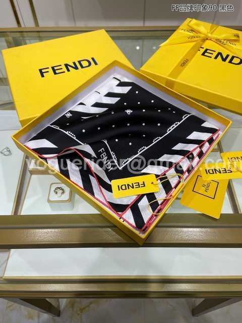 AR10008 Fendi AR10008 Fendi