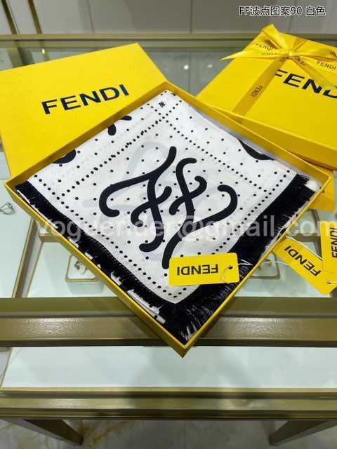 AR10017 Fendi