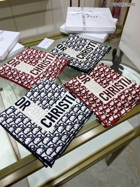 AR10037 Dior
