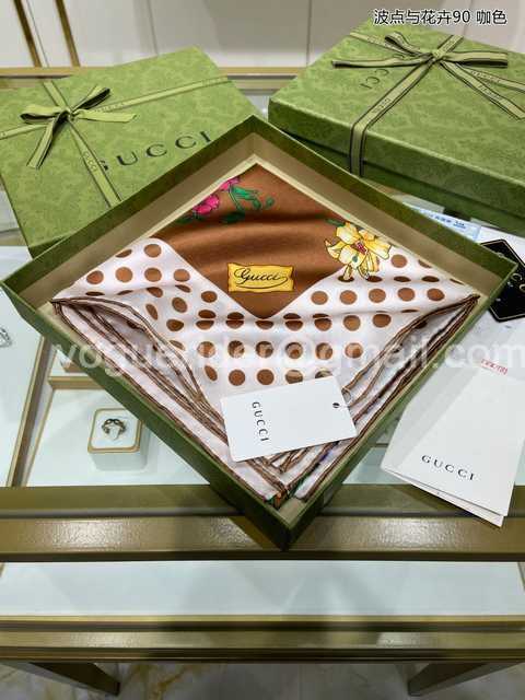 AR10050 Gucci AR10050 Gucci