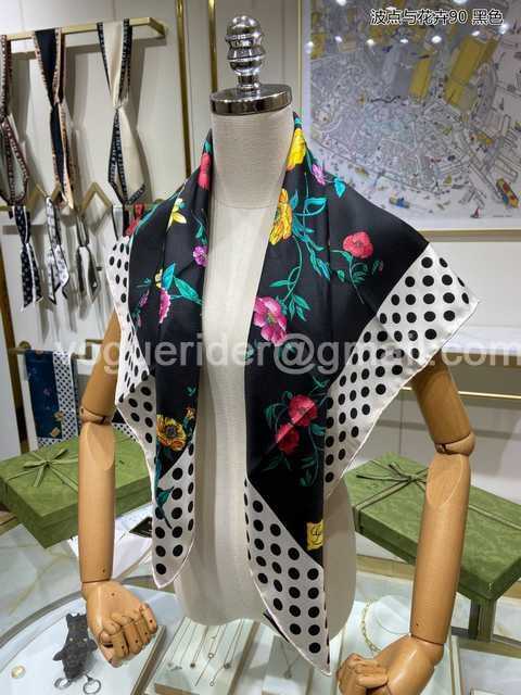 AR10050 Gucci AR10050 Gucci