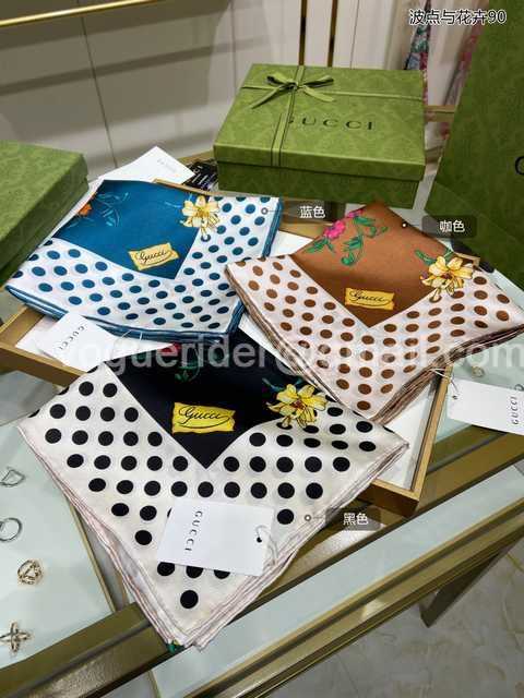 AR10050 Gucci AR10050 Gucci