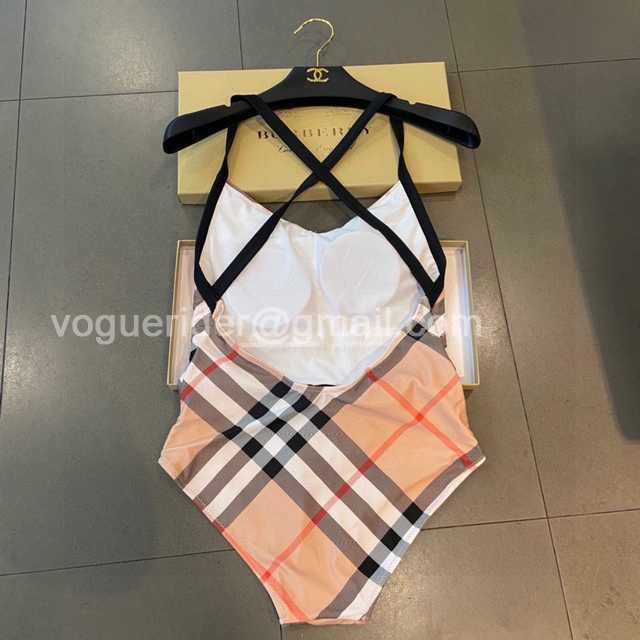 WE10006 Burberry WE10006 Burberry